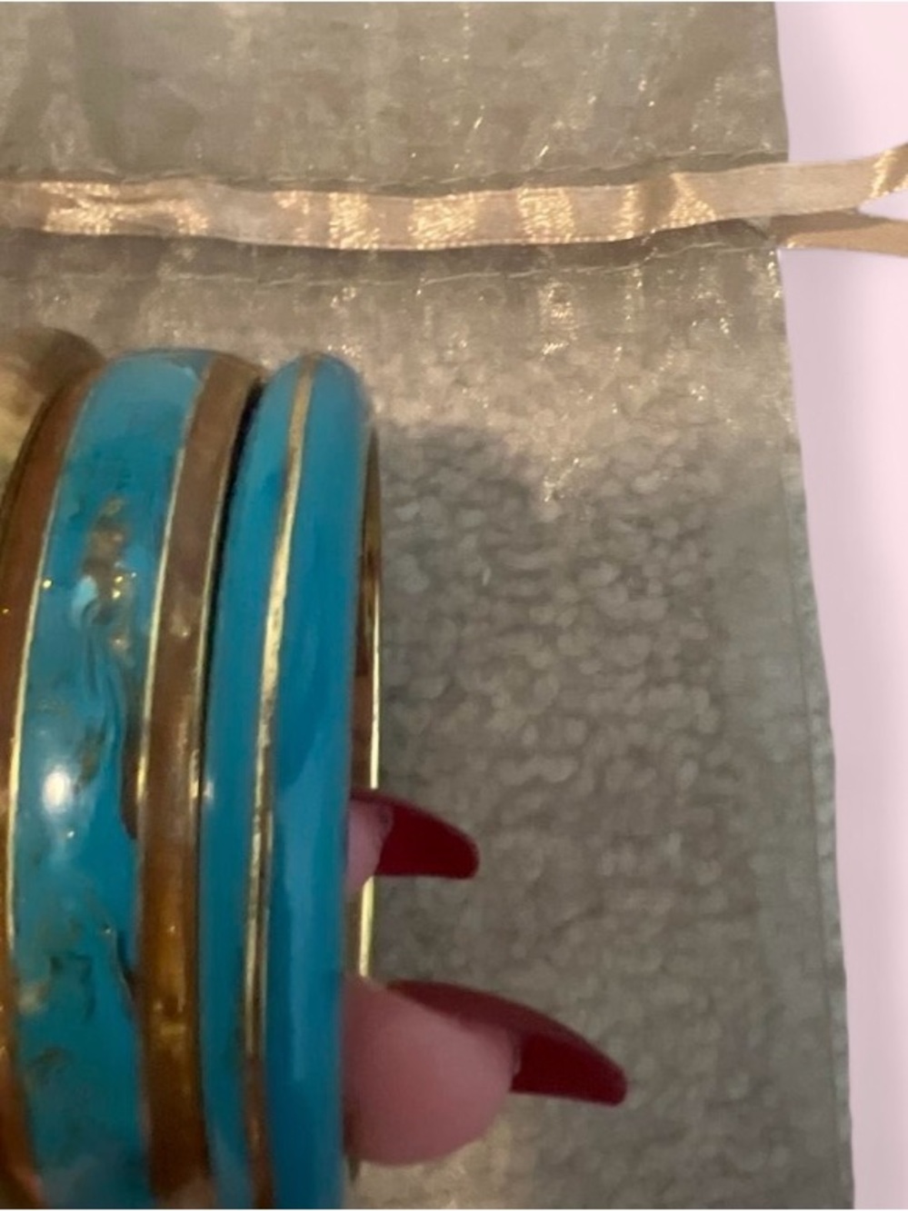 Vintage bangle bracelets - Picture 2 of 3